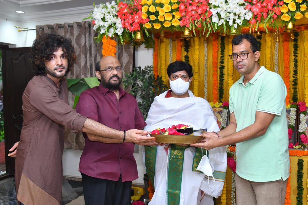 సిద్దు జొన్నలగడ్డ హీరోగా సితార ఎంటర్ టైన్ మెంట్స్ కొత్త చిత్రం ప్రారంభం