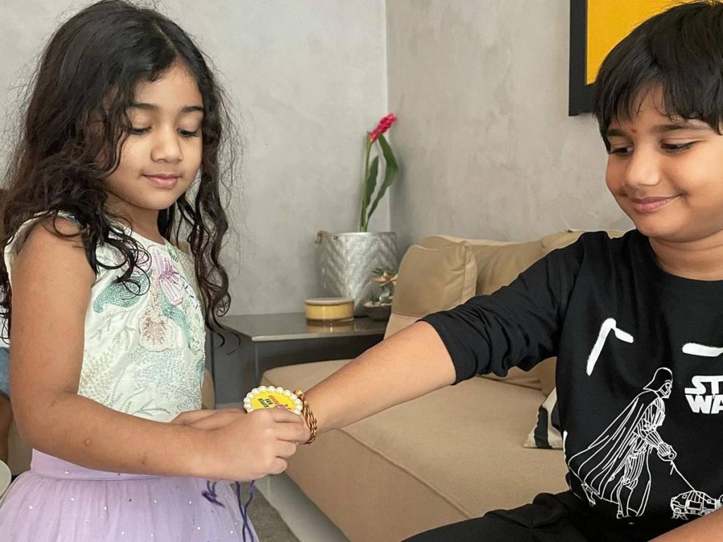 Allu Arha Raksha Bandhan Celebrations With Brother