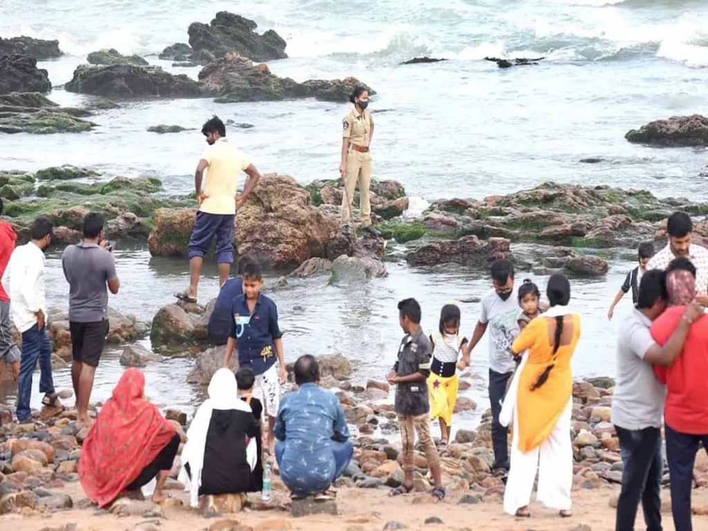 Rampachodavaram Agency Area Is Crowded With Tourists