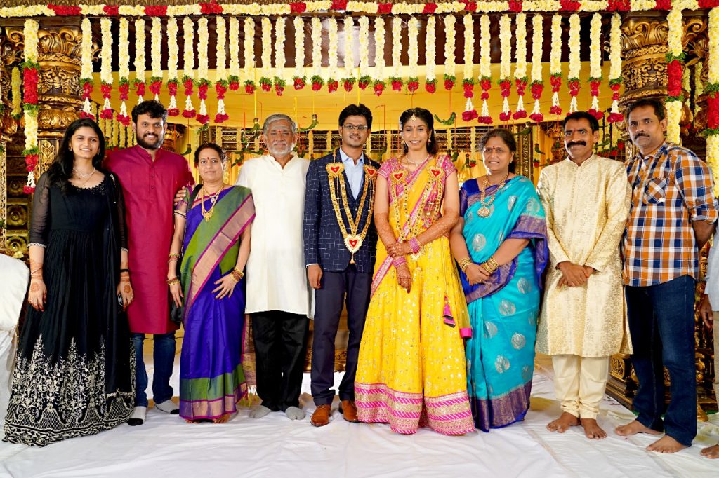 మ్యూజిక్ డైరెక్టర్ వీణాపాణి కుమార్తెకు సినీ ప్రముఖుల ఆశీస్సులు