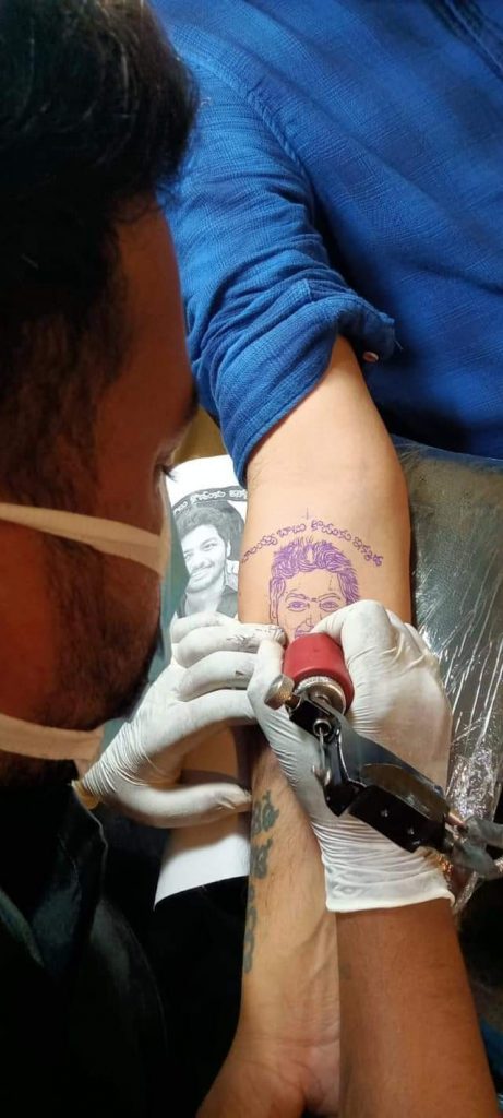 అటు తండ్రి… ఇటు తనయుడు…