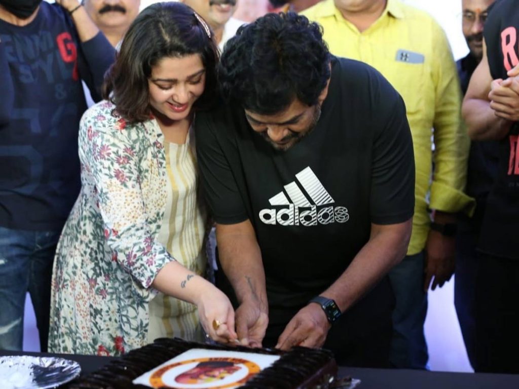 Puri Jagannadh Birthday Celebrations On Liger Set