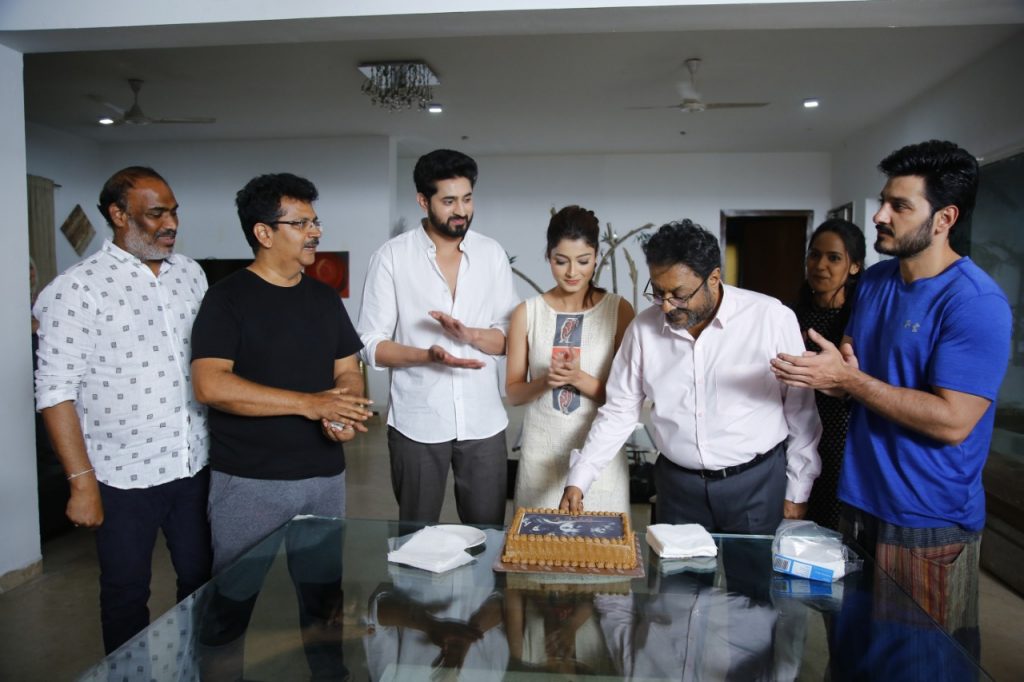 ప్రతాప్ పోతన్ కీలక పాత్రధారిగా 'గ్రే'!