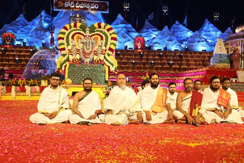 Simhadri Appanna day 3 Koti Deepotsavam 2021