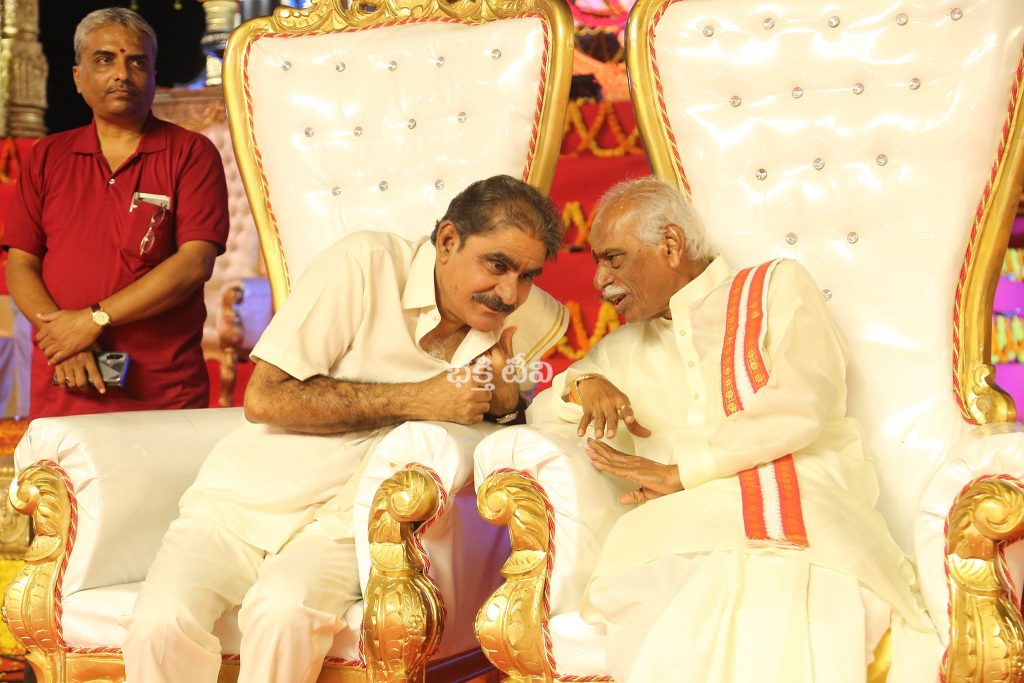 NTV Narendra Chowdary with Haryana Governer Sri BandaruDattathreya at Koti Deepotsavam 2021