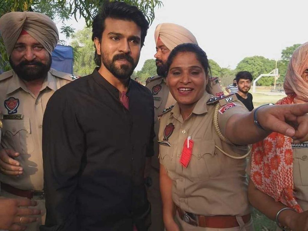 Ram Charan Poses For Pics With Punjab Cops