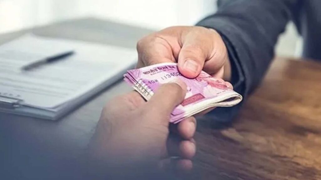 Acb Officials Arrested The Revenue Officer