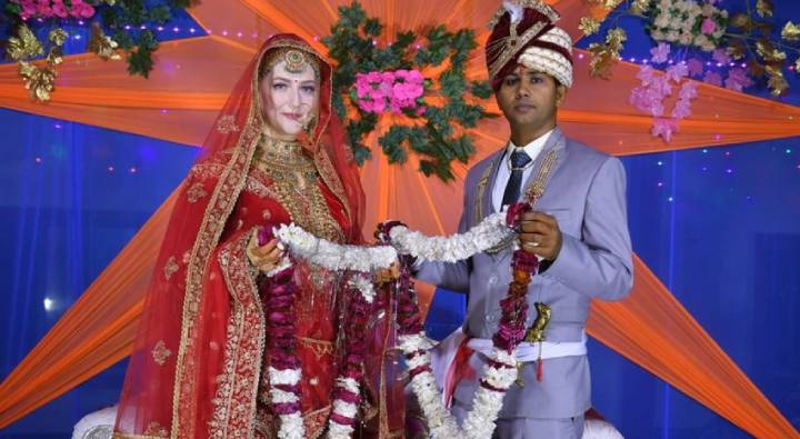 Swedish Woman Flies To India To Marry Facebook Friend In Up