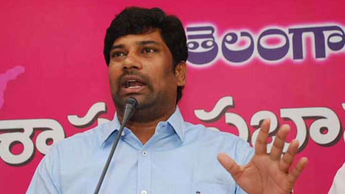 Balka Suman Sensational Comments On Vivek Venkataswamy