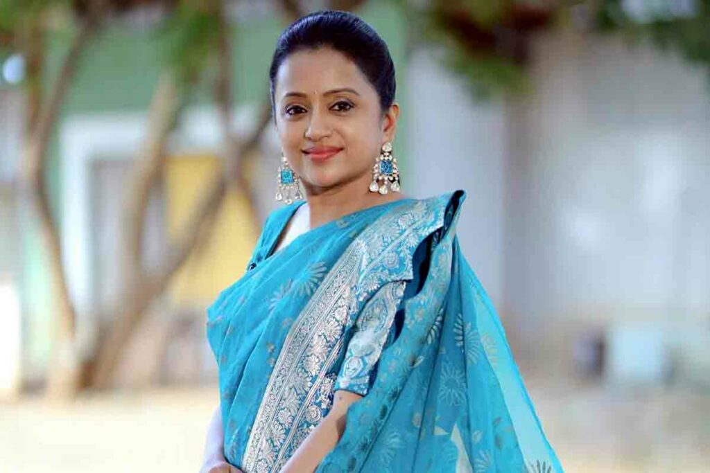 Anchor Suma Pulihora Making Video Viral In Social Media