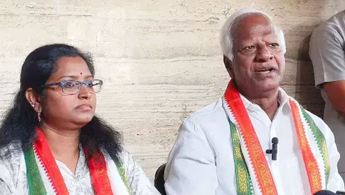 Constitution Is At Risk Of Being Rewritten If Bjp Wins A Third Term Kadiyam Srihari