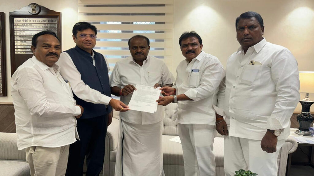Telangana Minister Sridhar Babu Met Union Minister Hd Kumaraswamy
