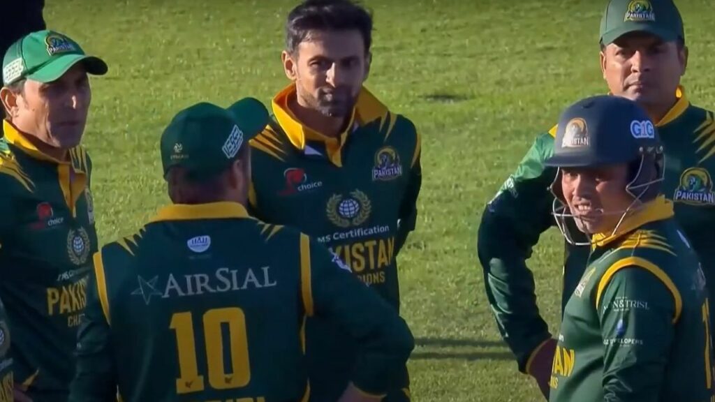 Ind Vs Pak Pakistan Beat India In Legends Wc 2024