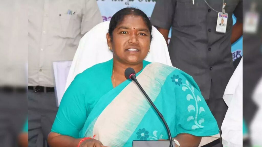 Minister Seethakka Said That Many Welfare Programs Are Being Implemented For Women