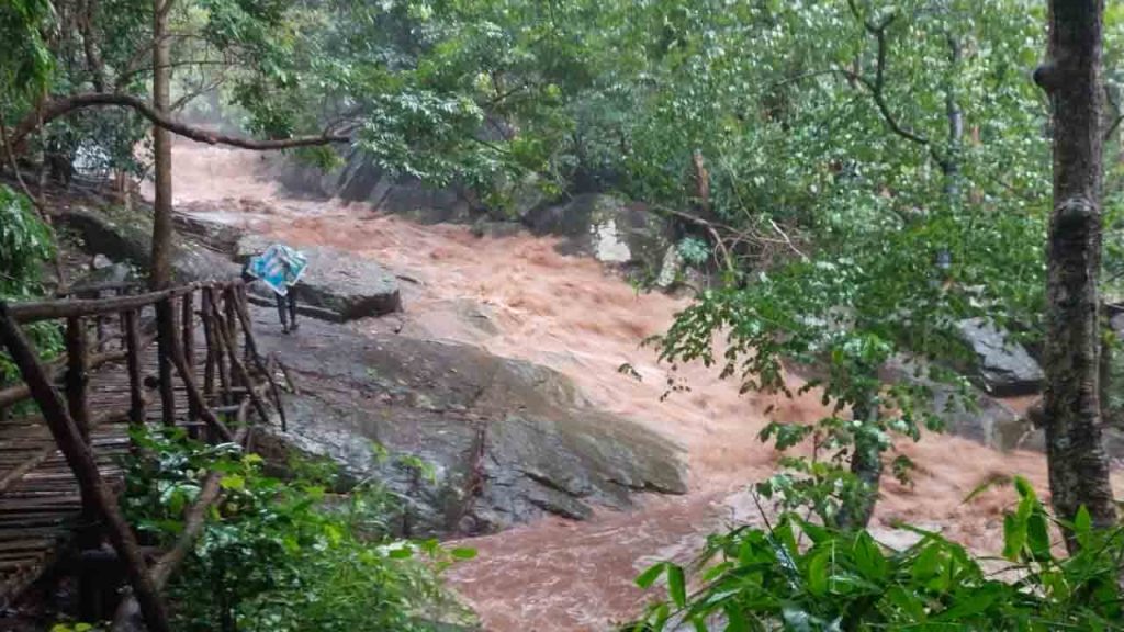 Tragedy On Vacation Five Medical Students Drowned In Waterfalls