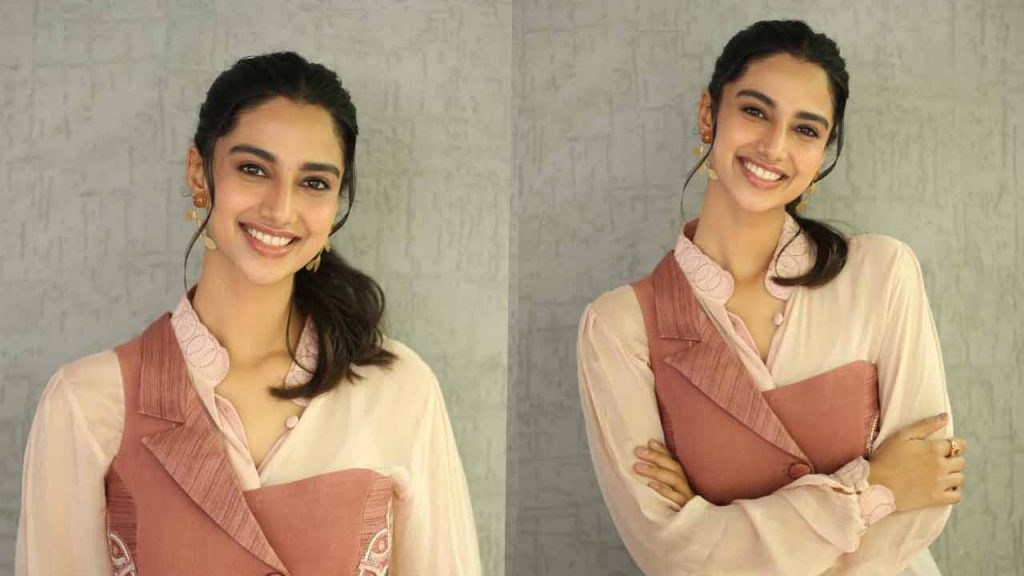 Meenakshi Chaudhary Interview For Lucky Baskhar Movie