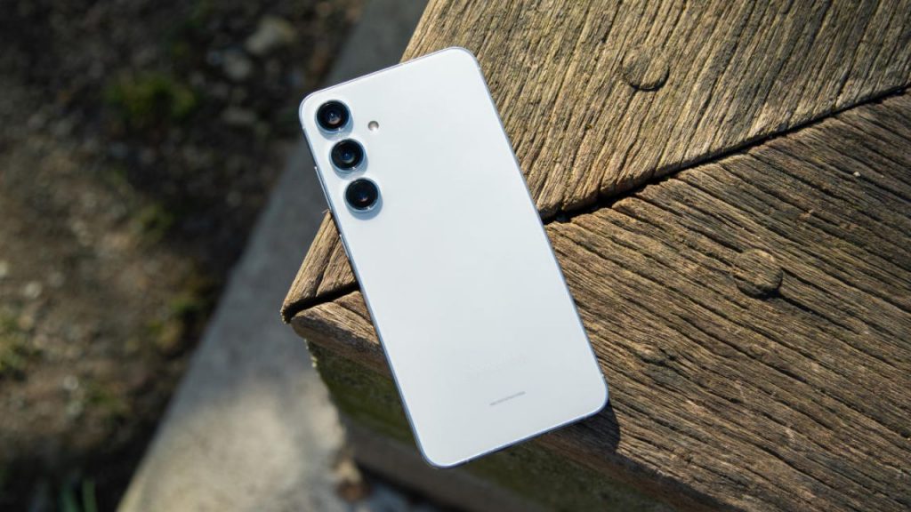 Flipkart Offers 2025 Samsung Galaxy S24 Gets Massive Rs 40000 Discount Best Deal Ever