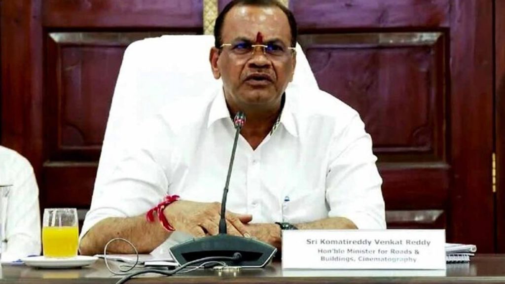 Telangana Cm Plans Surprise Visits After January 26 Minister Komatireddy