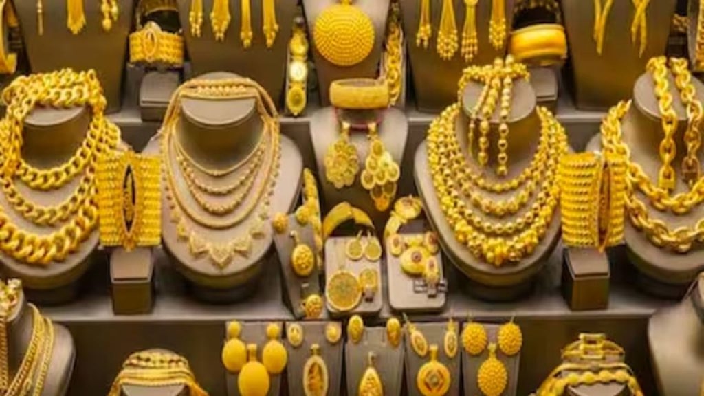 Today Gold Prices Dropped And Silver Prices Are Surges In Hyderabad