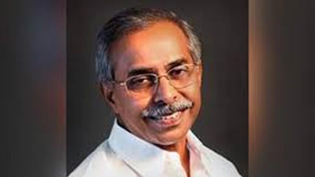 Ci Shankarayya Dismissed From Service In Vivekananda Reddy Murder Case Investigation