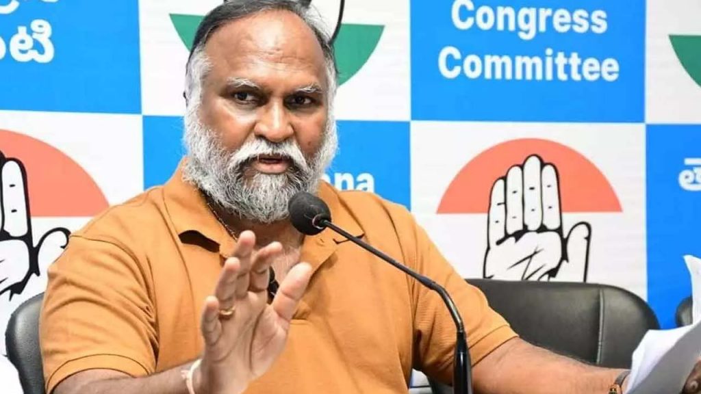 Jagga Reddy Vs Lakshman Comments