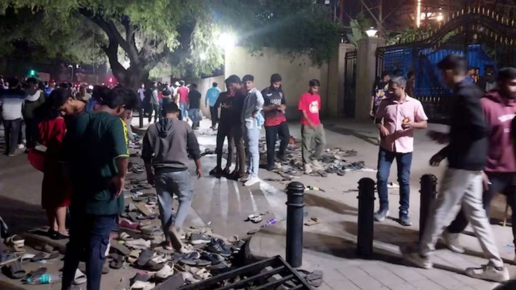 Bengaluru Stampede Team India Cooch Gautam Gambhir Said We Dont Needed Roadshows To Celebrate