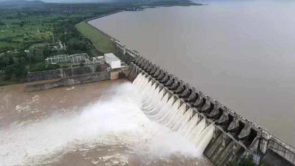 20 Gates Of Tungabhadra Dam Opened Alert Issued