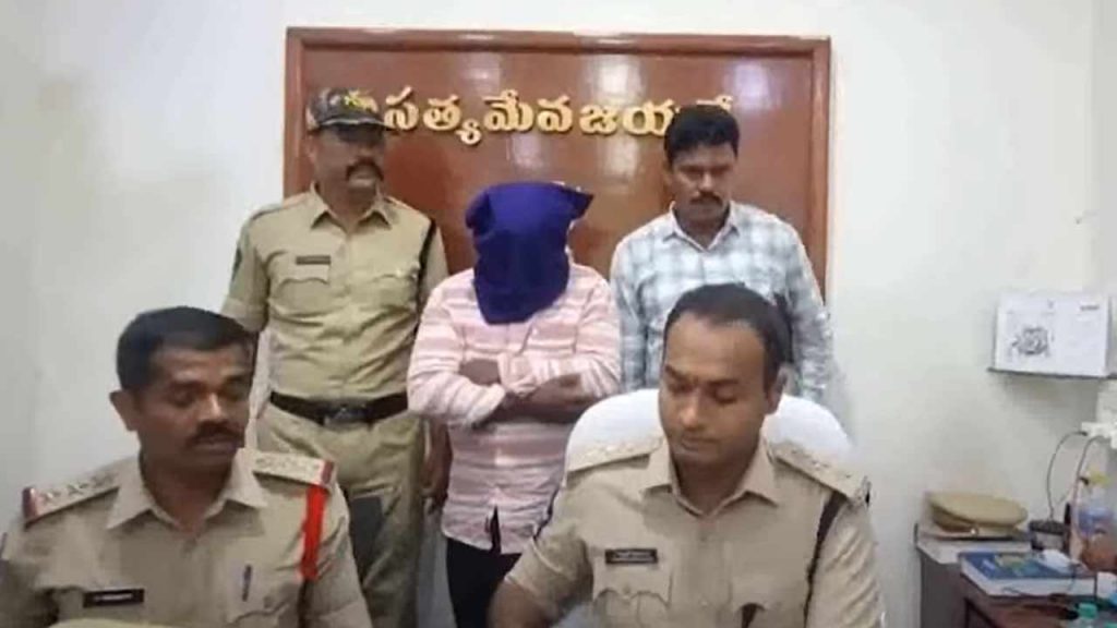 Illegal Money Lender Arrested In Dharmavaram In Call Money Case