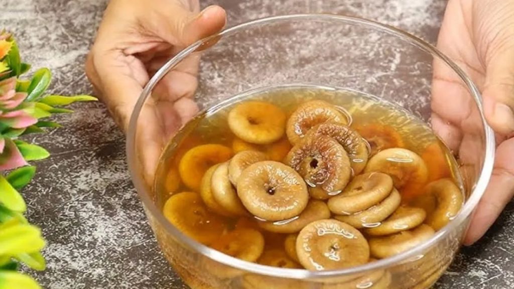 Fig Water Benefits How Anjeer Water Helps Diabetes Digestion Weight Loss