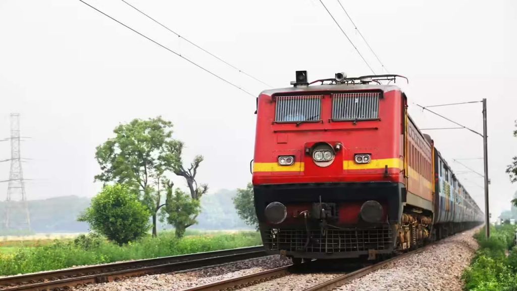 Railway Recruitment Board Releases Notification For 2570 Je Posts