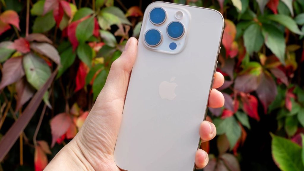 Iphone 16 Pro At Just Rs 34000 In Flipkart Big Billion Days Sale 2025 Dont Miss This Deal