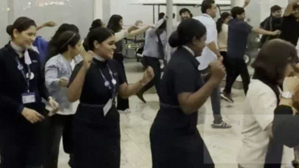 Indigo Passengers Garba Dance Goa Airport Delay