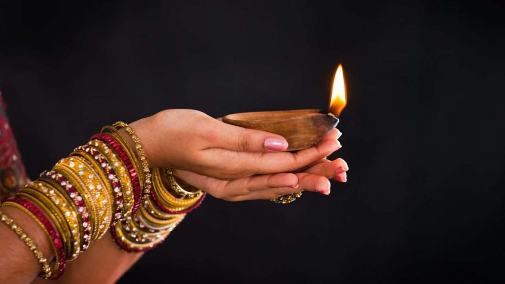 Why Do We Light Lamps On Diwali