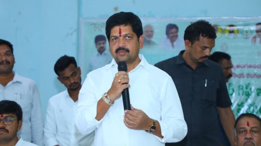 Minister Kollu Ravindra Sensational Comments On Ys Jagan Krishna District Tour