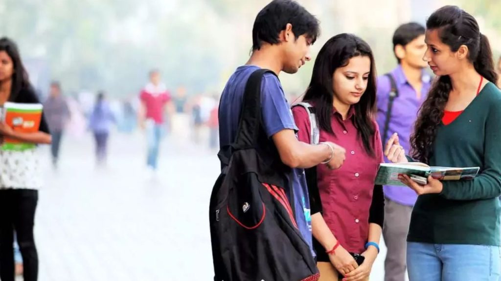 Telangana Government Fixing Tuition Fees For Be And Btech Courses In Private Unaided Colleges