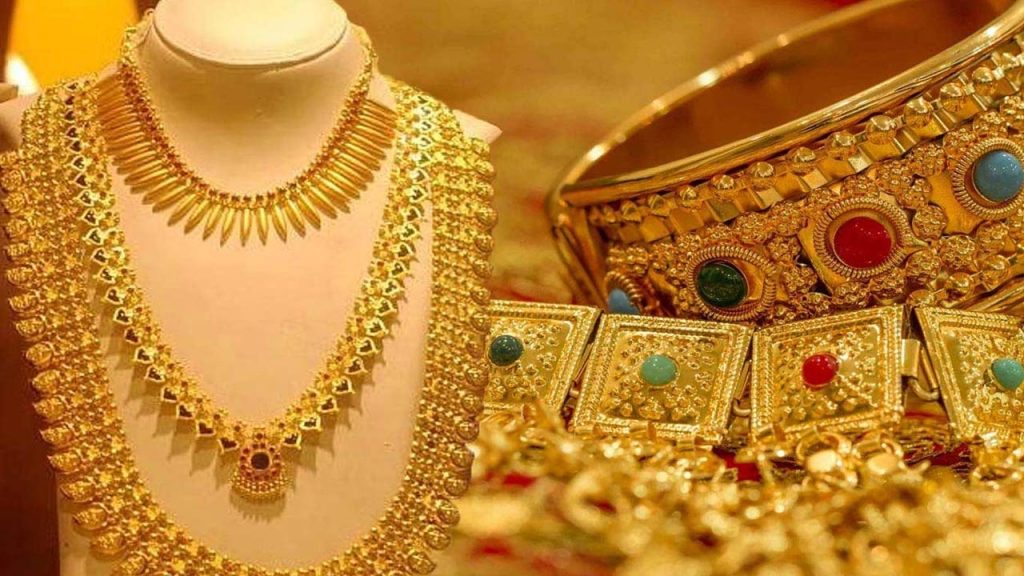 Gold And Silver Prices Fall Gold Drops By %e2%82%b92000 And Silver Down By %e2%82%b98100 Today