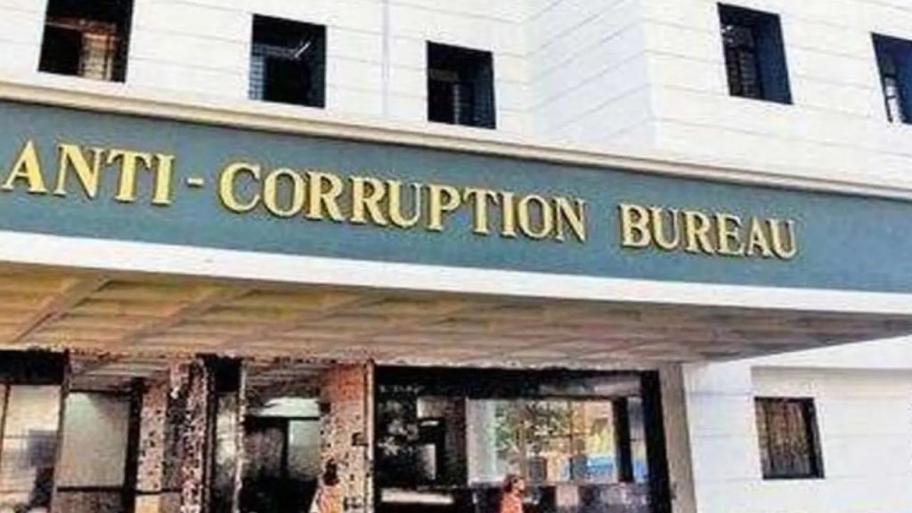 Ranga Reddy Land Survey Ad Srinivasulu Acb Raids