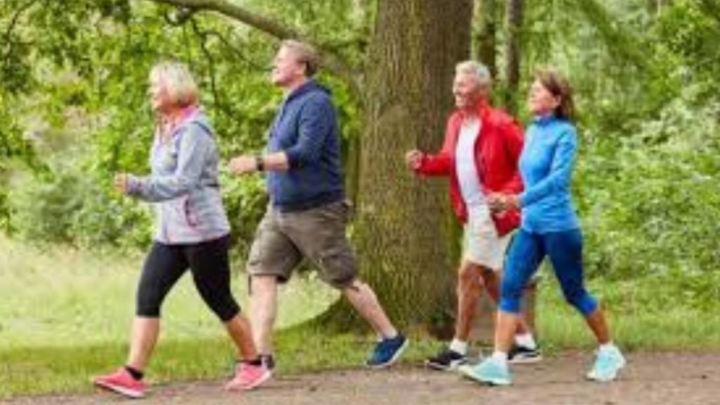 10 Minute Walk After Meals Expert Backed Health Benefits Blood Sugar Control