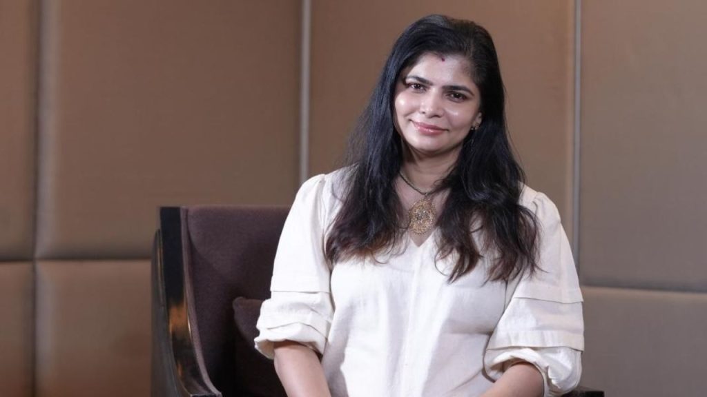 Chinmayi Slams Kamal Haasan Over Vairamuthu Jnanpith Award Controversy