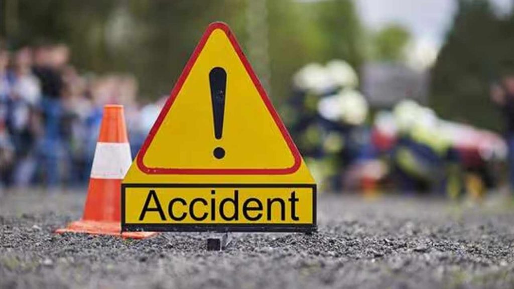 Tragic Road Accident In Srikakulam Four Dead