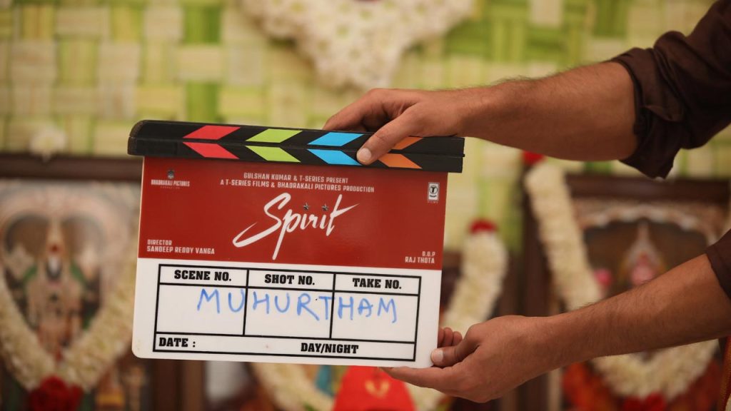 Spirit : ప్రభాస్ ను దాచేస్తున్న వంగా.. కారణం అదేనా !