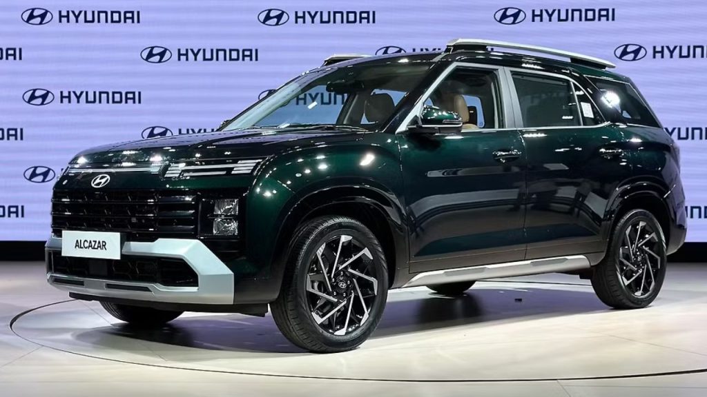 Hyundai Alcazar Petrol Variant To Launch With New 1 5l Turbo Engine And Updated Features