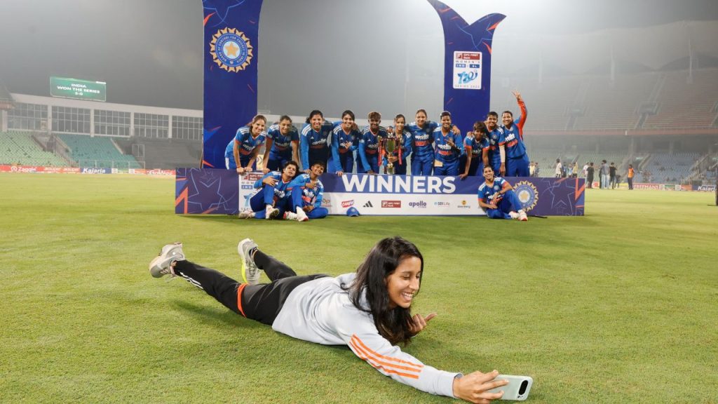 Ind Vs Sl 5th T20i Harmanpreet Kaur Captain Knock Seals 5 0 Clean Sweep For India Women