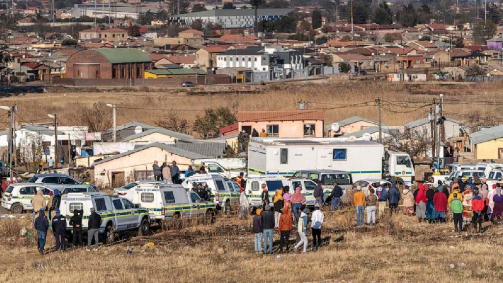 South Africa Mass Shooting 10 Killed Near Tavern Outside Johannesburg