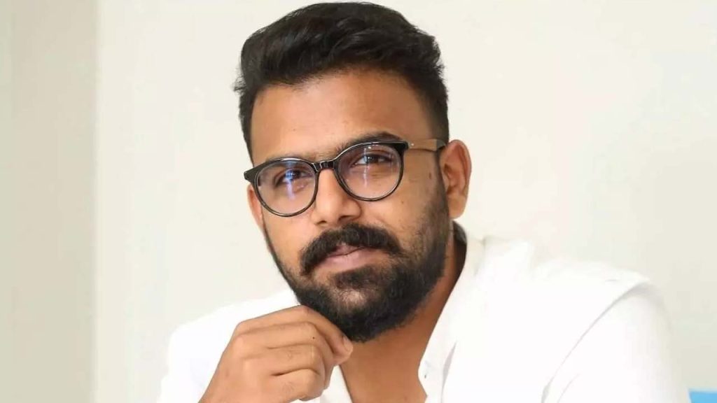 Tharun Bhascker Apologizes To Journalist Om Shanthi Teaser Event