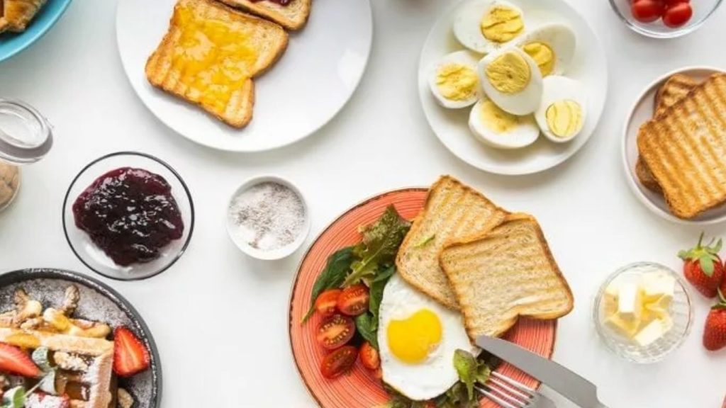 Why Breakfast Is Essential For Good Health Expert Health Tips