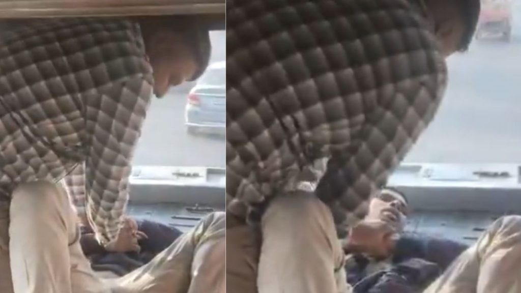 Rajasthan Rtc Bus Conductor Attacks Passenger Over Change Money Dispute Viral News