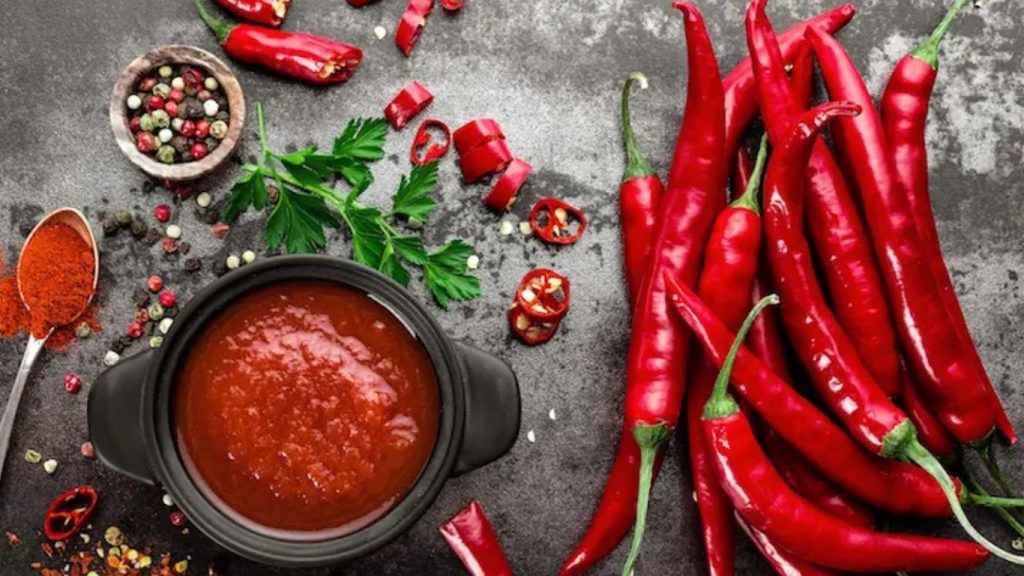 Health Effects Of Eating Spicy Foods Benefits And Risks Of Capsaicin In Chili Peppers