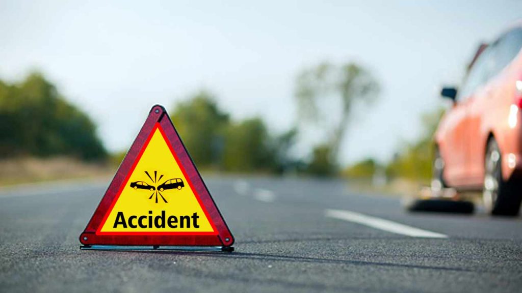 West Godavari Polamuru Road Accident Three Killed