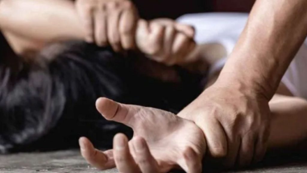 Film Nagar Assistant Director Accountant Arrested Pocso Case Minor Girl